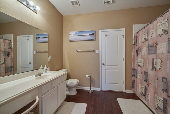 Building Photo - 6214 Channelbrook Ln