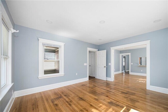 Building Photo - 97 11th St