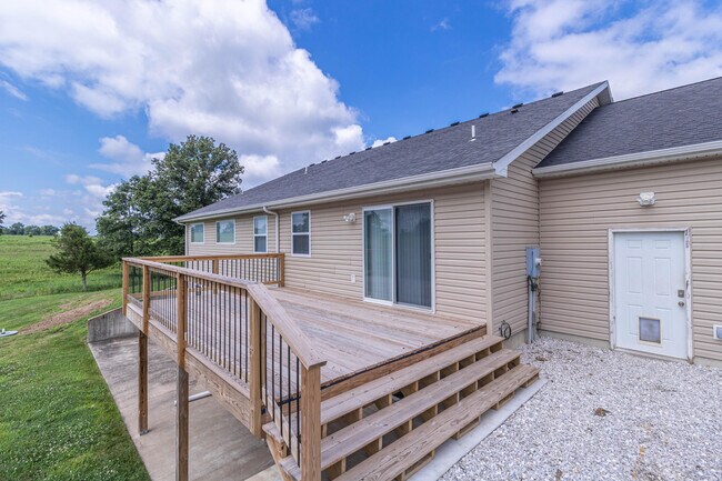 Building Photo - 7700 N Ballew Rd