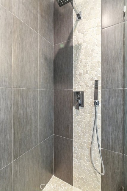 Building Photo - 126 Neptune Ave