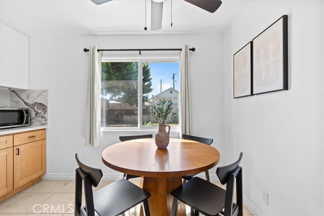 Building Photo - 1097 Bonita St