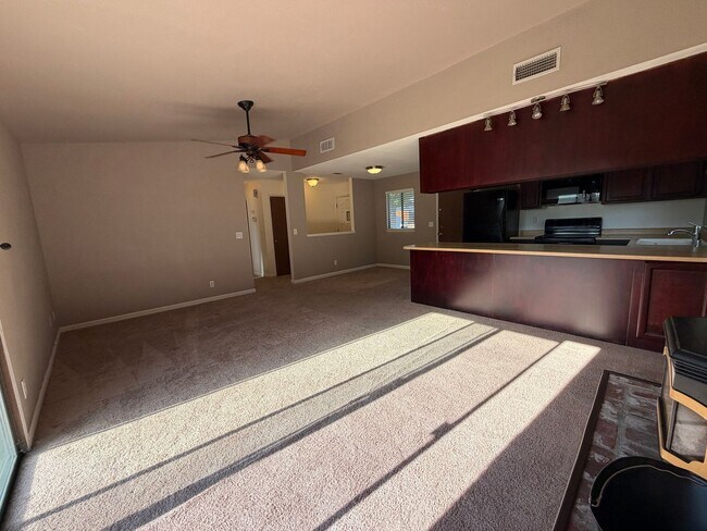 Building Photo - 7724 Woodchuck Way