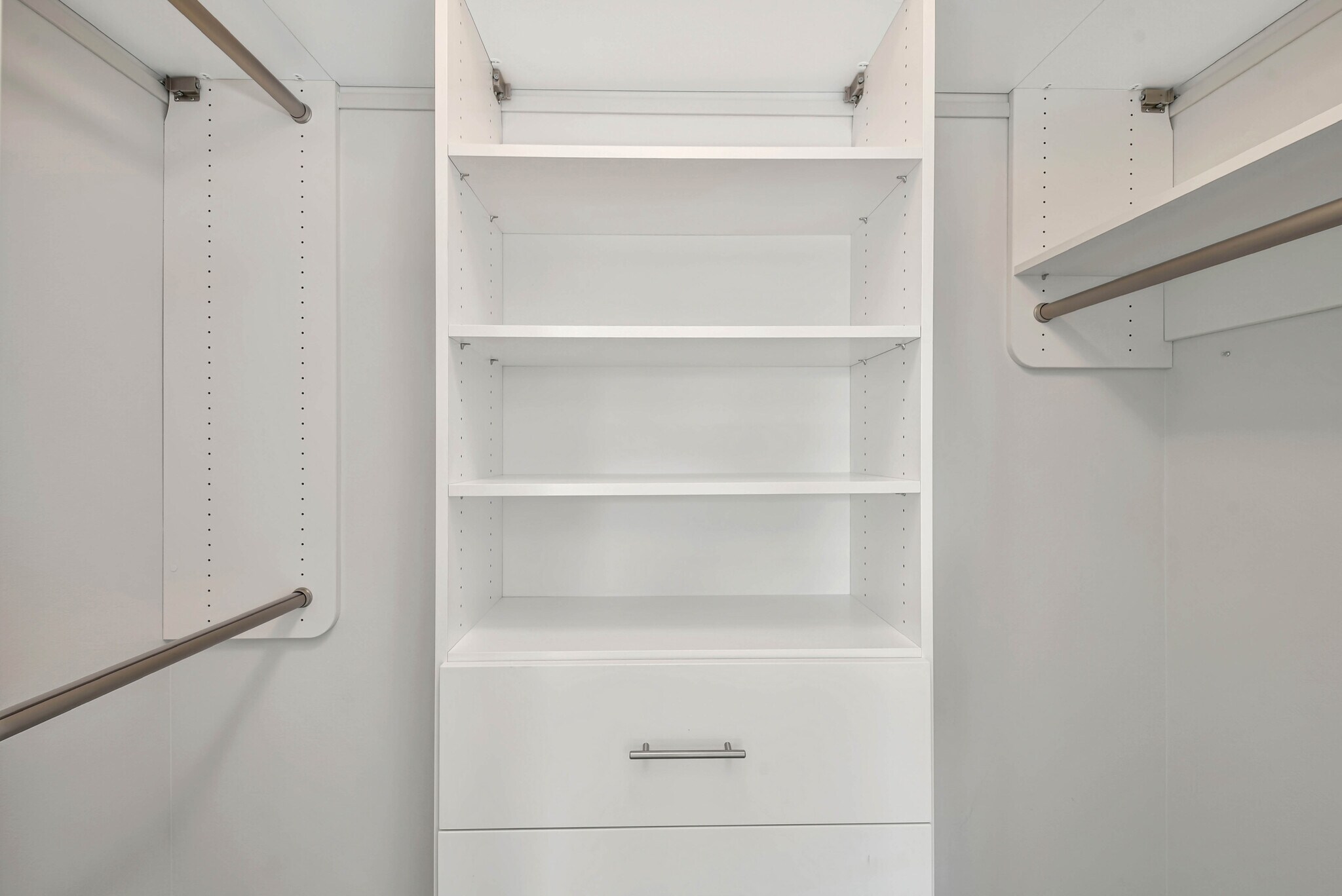 Building Photo - 154 W Beaton Dr