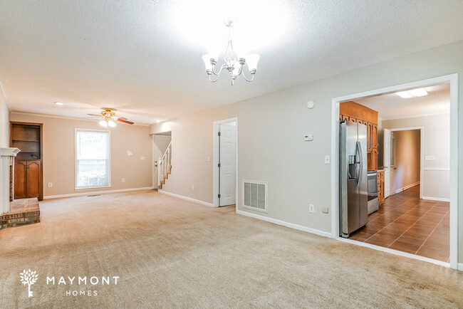 Building Photo - 3 Bedroom Home in Birmingham
