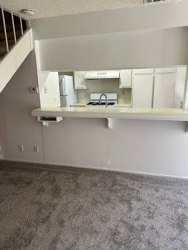 Building Photo - 1908 El Paso Ave