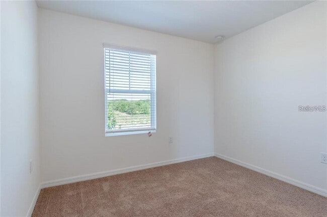 Building Photo - 338 Madison Dr