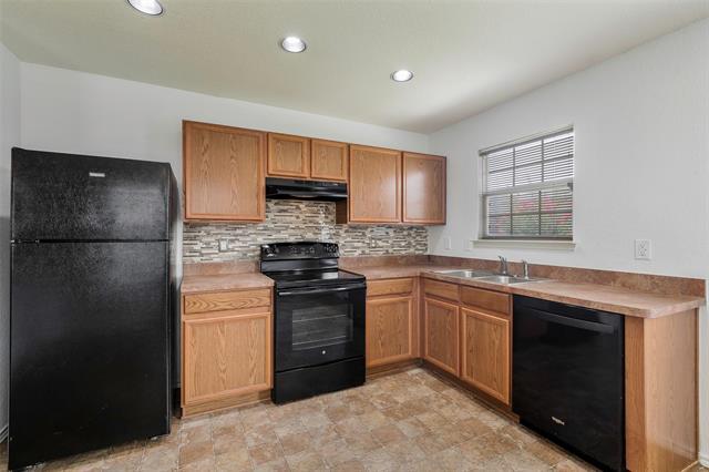 Building Photo - 8028 Sartain Dr