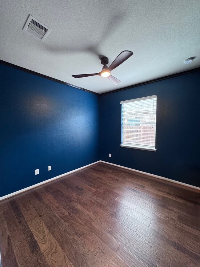 Building Photo - 2820 Pranzo Ln