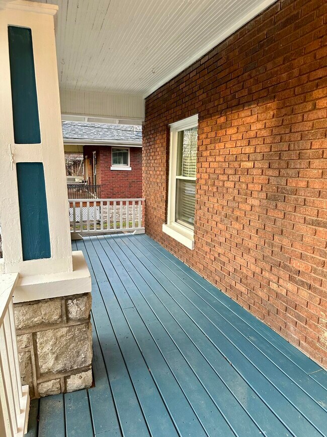 915 Aurora Ave 915 Aurora Ave Lexington KY 40502 Apartment Finder