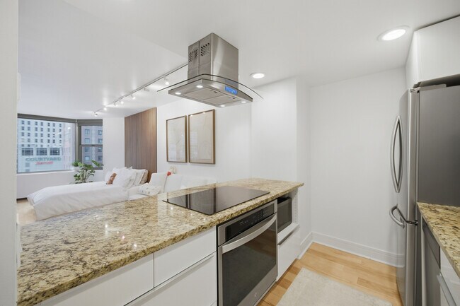 Building Photo - 535 N Michigan Ave