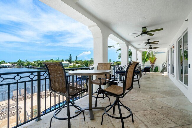 Building Photo - 3006 Waterside Cir