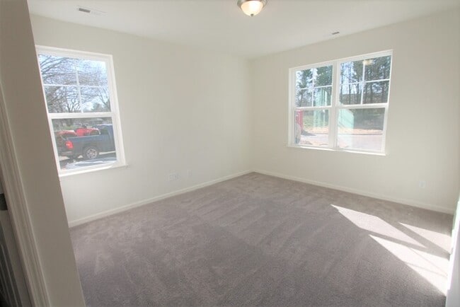Building Photo - 10280 Rose Meadow Ln