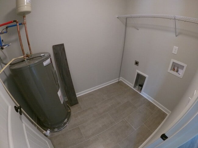 Building Photo - Townhome in the center of Hartsville!!