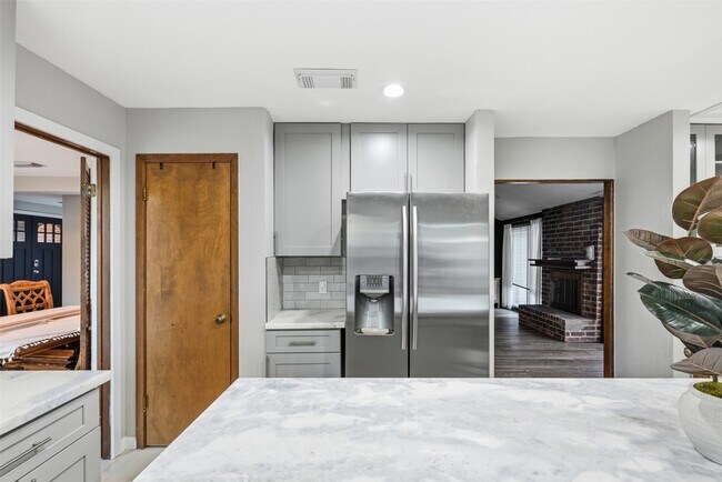 Building Photo - 3502 Plum Brook Ln
