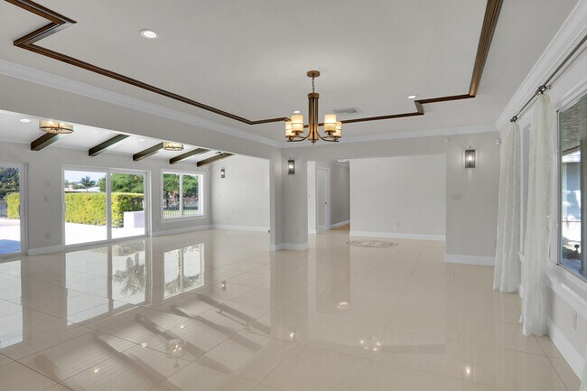 Building Photo - 8631 Steeplechase Dr