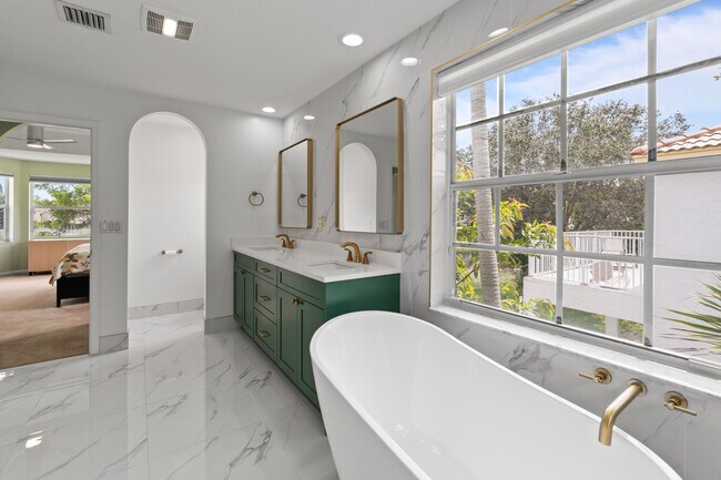 Building Photo - 2253 Balsan Way