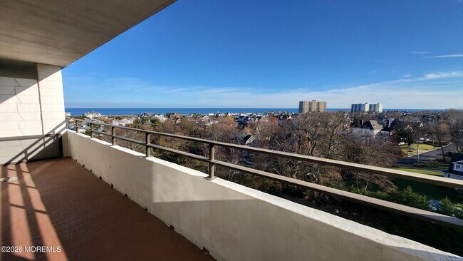 Building Photo - 1 Channel Dr