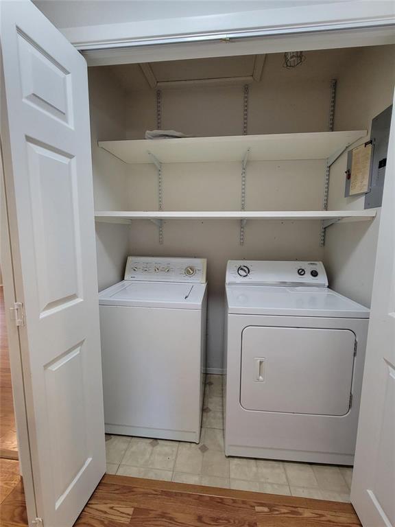 Building Photo - 200 N Mt Rushmore Dr