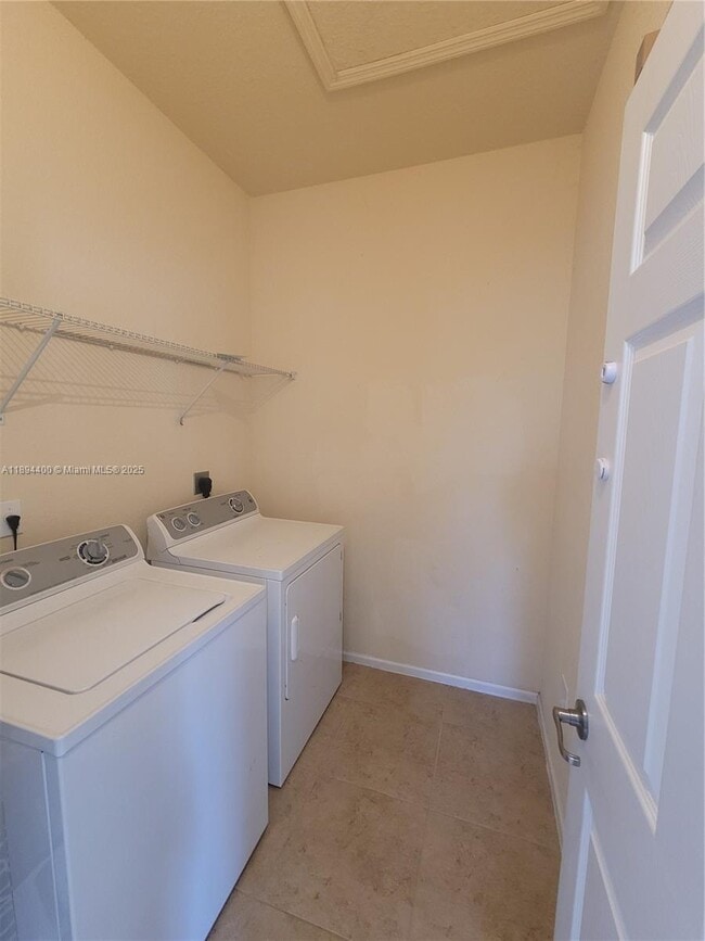 Building Photo - 4746 Acadian Trail