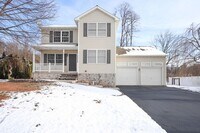 Building Photo - 3 Bedroom Home in Bainbridge