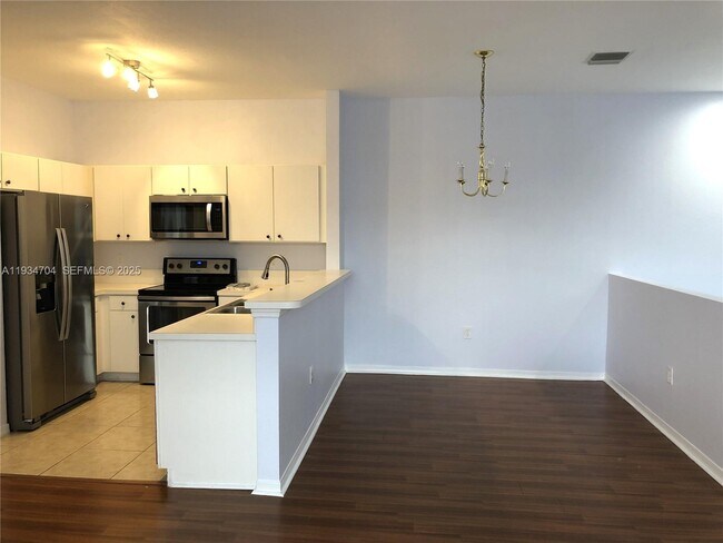 Building Photo - 4272 SW 131st Ln