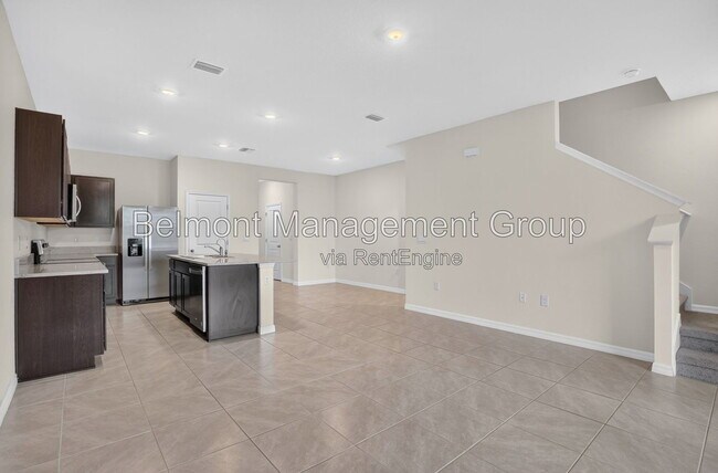 Building Photo - 33028 Tulip Petal Ln
