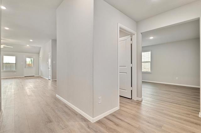 Building Photo - 409 Forsyth Dr