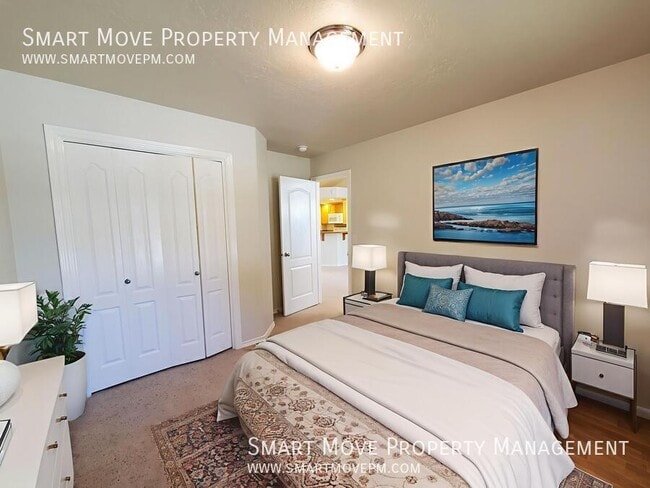 Building Photo - 1427 W Great Basin Dr