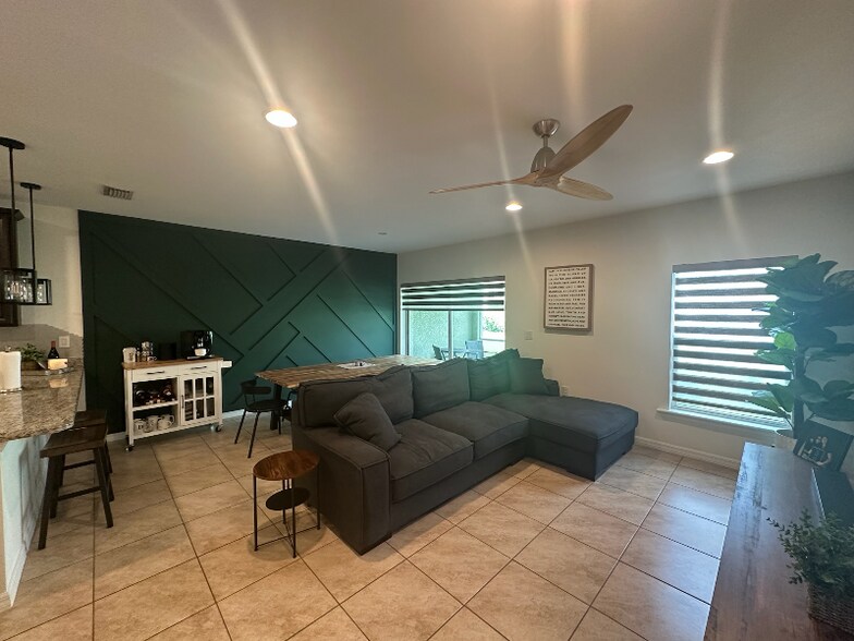 Building Photo - 12523 Hammock Cove Blvd