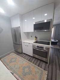 Building Photo - 2250 Bering Dr