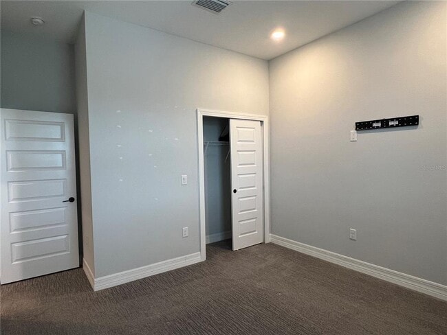 Building Photo - 3421 W Horatio St