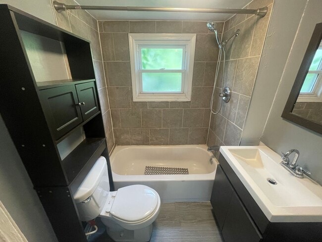 Building Photo - COMING SOON! This is a Lease-to-Own – Not ...