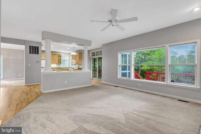 Building Photo - 26161 Rachel Hill Dr