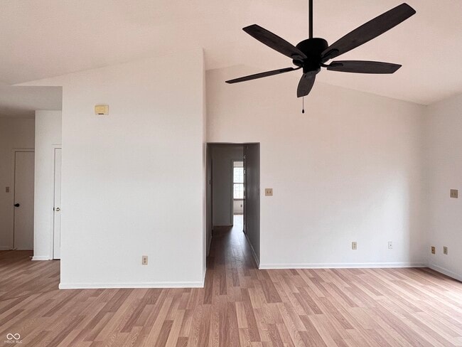 Building Photo - 6104 Terrytown Pkwy