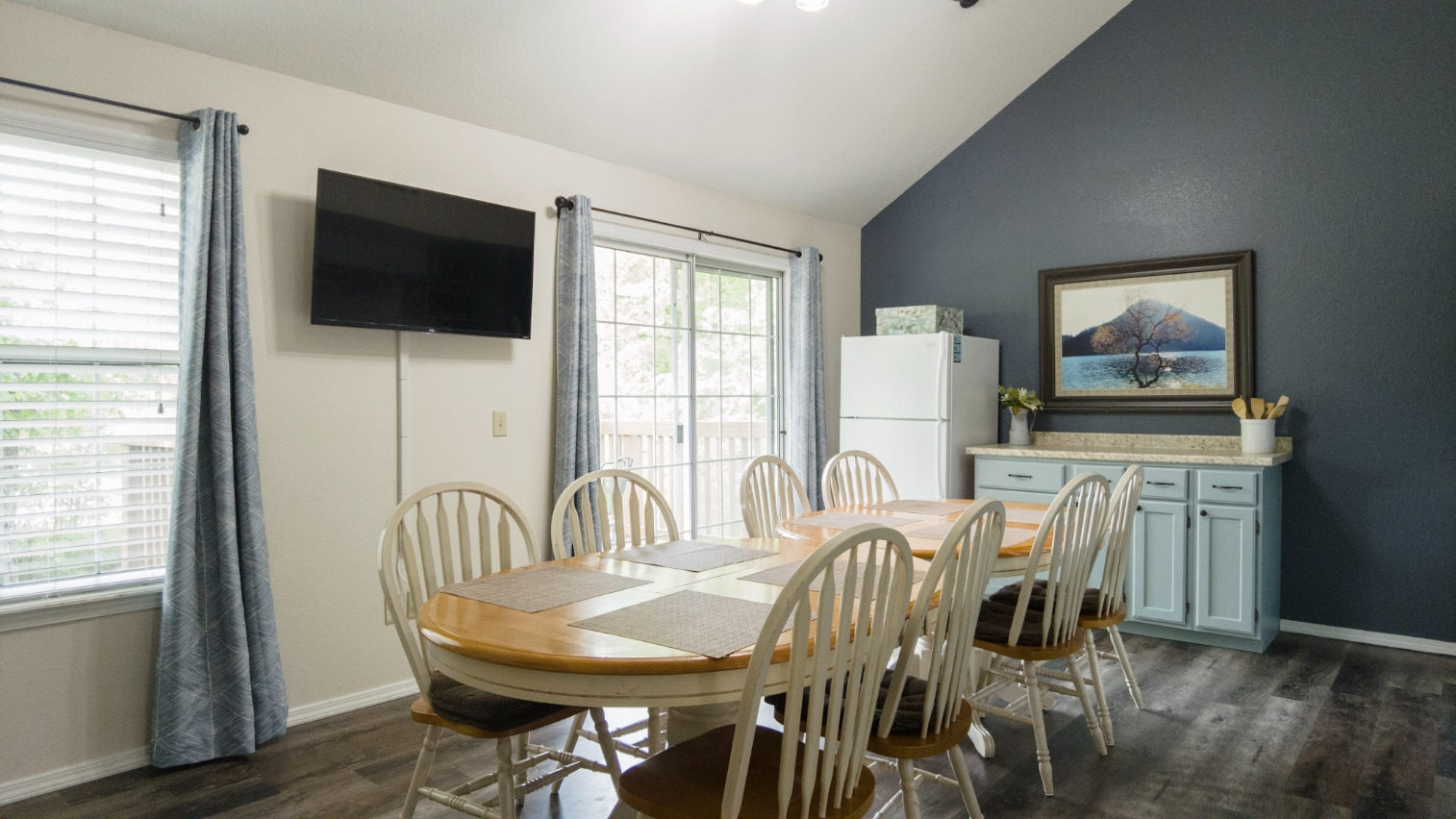 Building Photo - 420 Fall Creek Dr