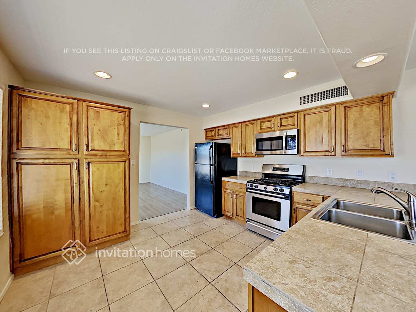 Building Photo - 14844 N 24th Pl