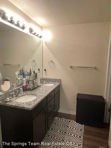 Building Photo - 5650 Chaparral Ridge Dr