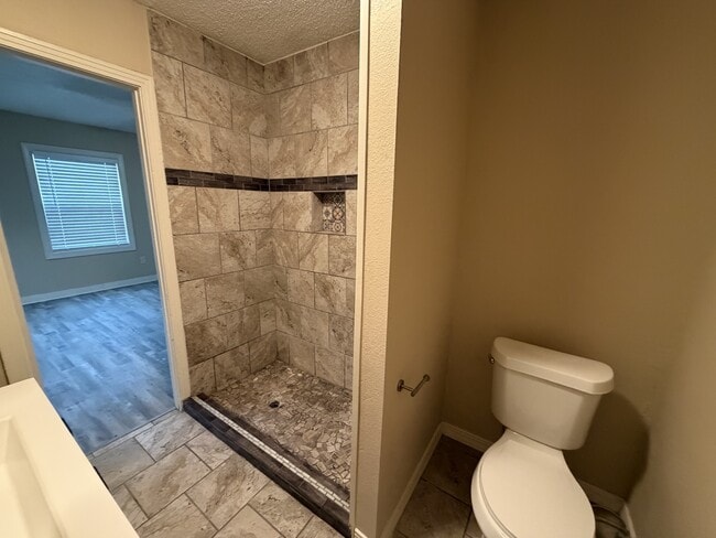 Building Photo - 4016 32nd St