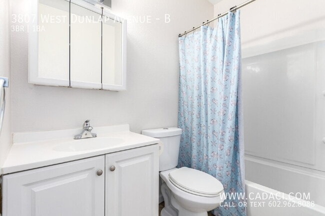 Building Photo - 3807 W Dunlap Ave