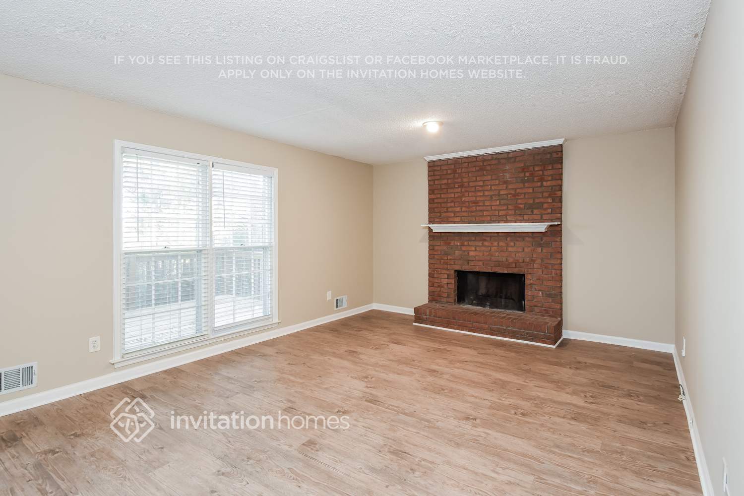 Building Photo - 2993 Carrollton Ct