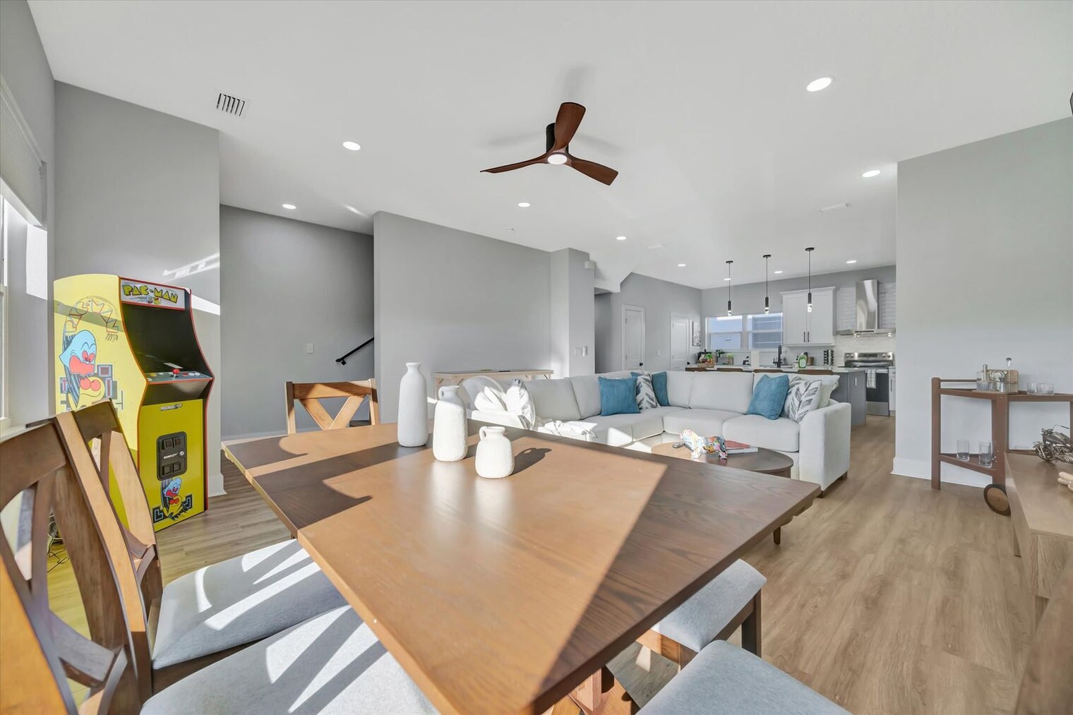 Building Photo - 4120 W North A St