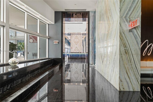 Building Photo - 335 S Biscayne Blvd