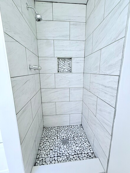 Building Photo - 280 Timber Creek Ln SW