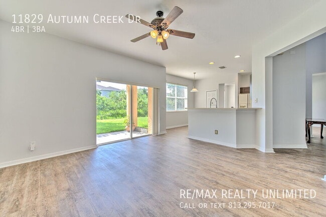 Building Photo - 11829 Autumn Creek Dr
