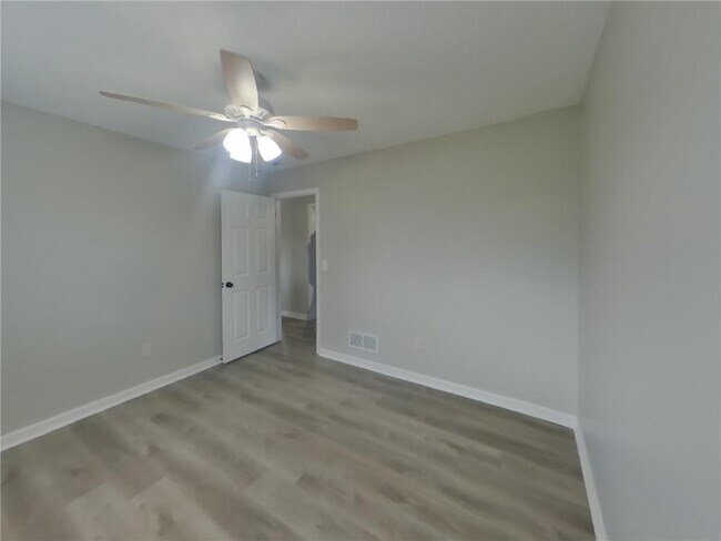 Building Photo - 7326 Lander Ave NE