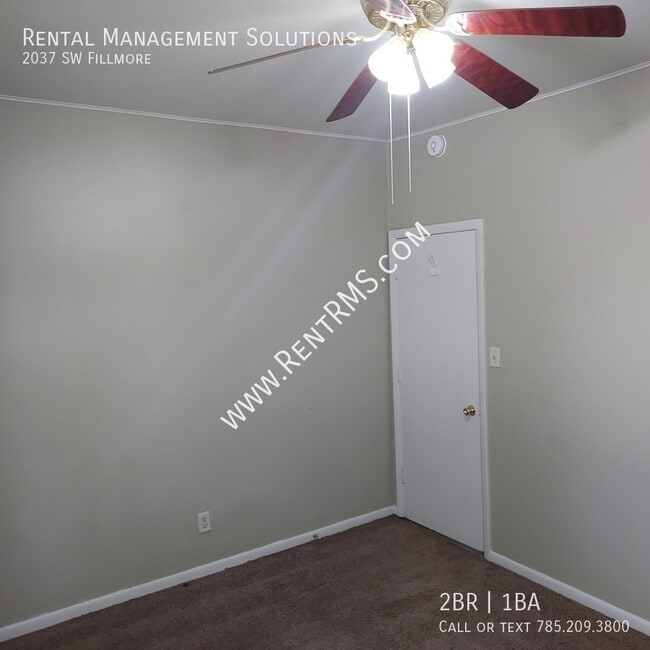 Building Photo - 2037 SW Fillmore-