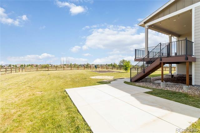 Building Photo - 2554 Eastview Dr