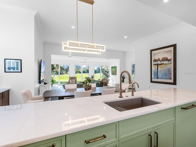 Building Photo - 4022 Penshurst Park