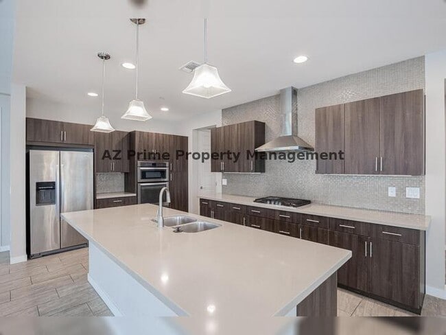 Building Photo - 9001 E San Victor Dr