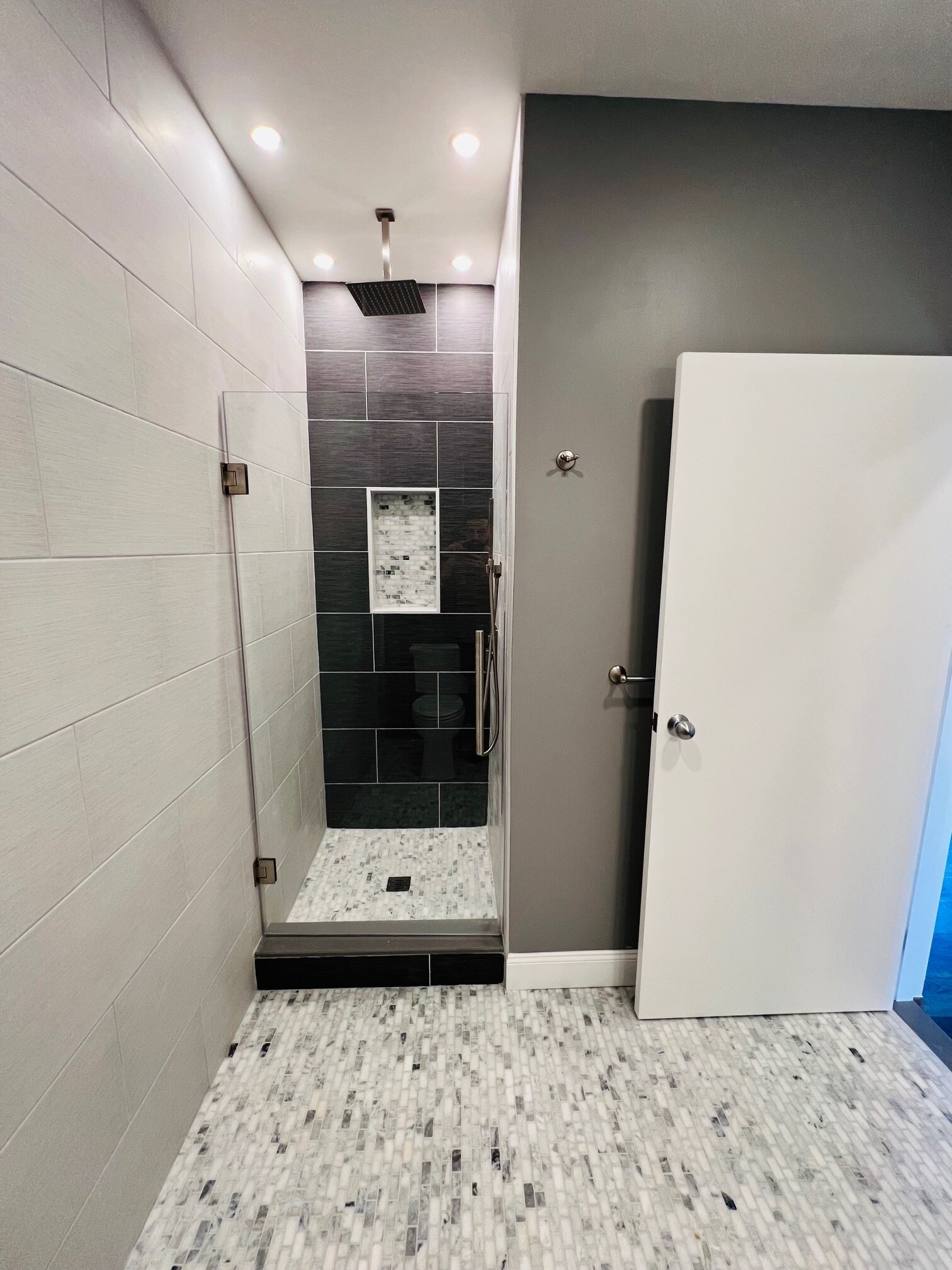 Building Photo - 182 Gay St